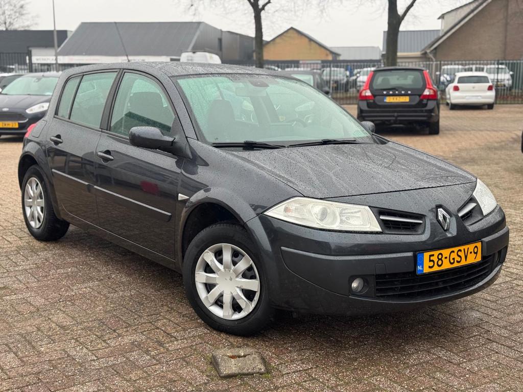 Renault Mégane 1.6-16V Business Line AIRCO NAP APK 04-2027, Voorwielaandrijving, 4 cilinders, 49 €/maand, Bedrijf