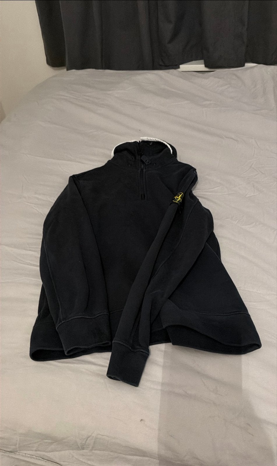 Stone Island Hoodie Zwart met Badge - Gebruikte Staat, Ophalen of Verzenden, Gedragen, Maat 46 (S) of kleiner, Zwart