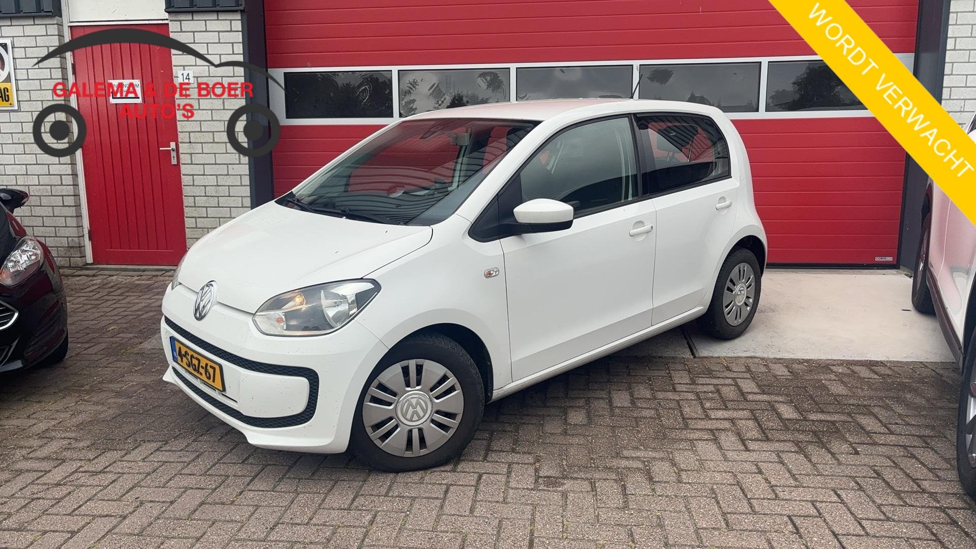Volkswagen Up! 1.0 move up! BlueMotion NAVI / AIRCO / BLUETO, Voorwielaandrijving, Euro 5, Stof, Gebruikt