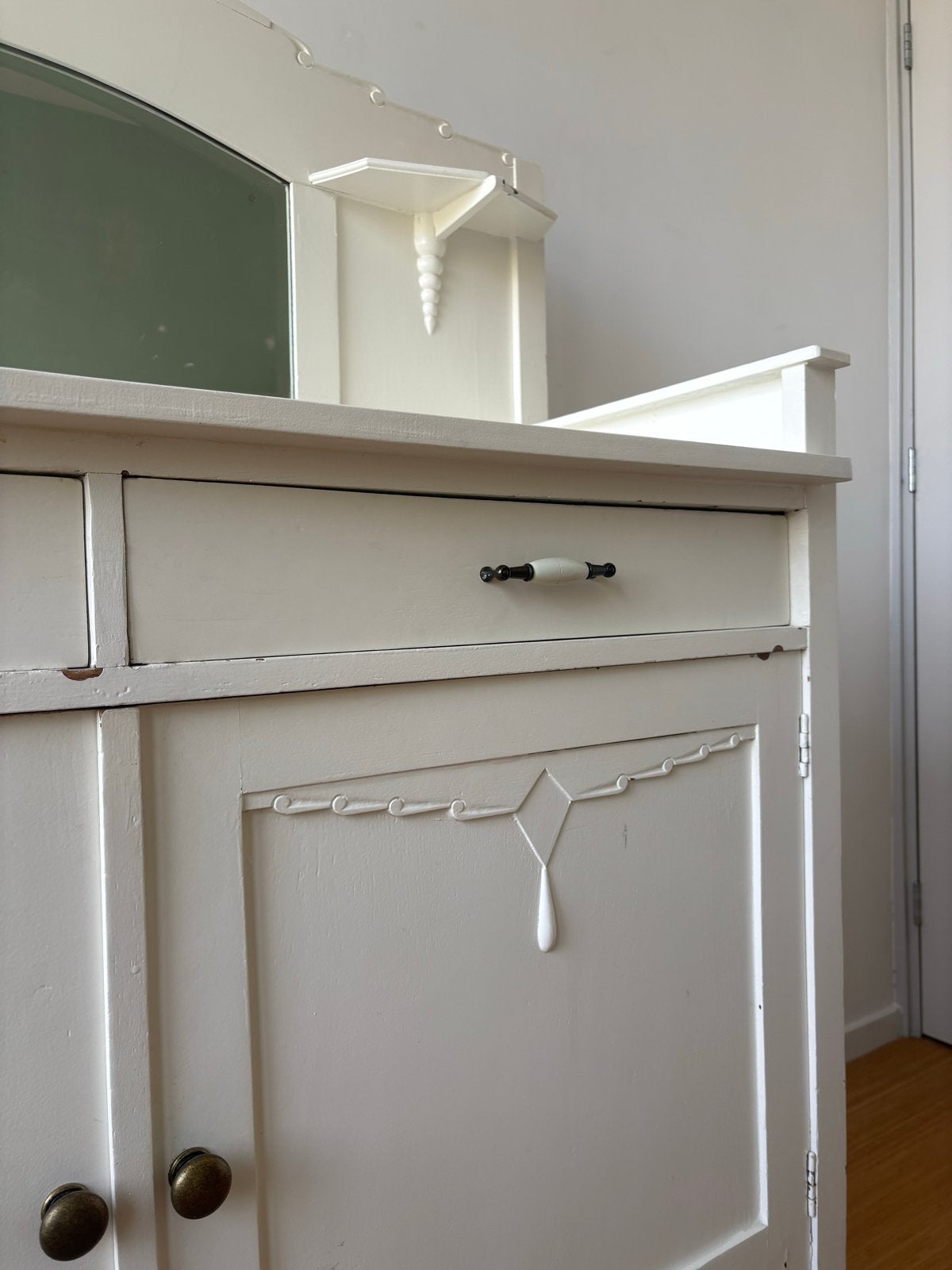 Prachtige houten commode met spiegel en lades, Ophalen, Gebruikt