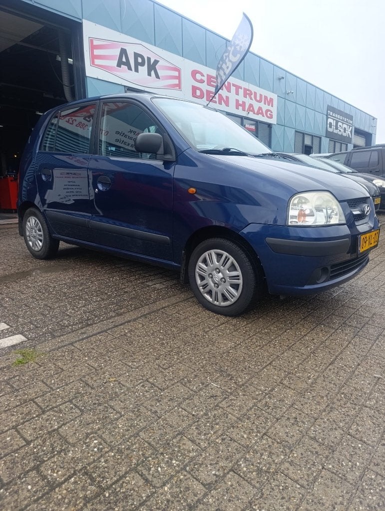 Hyundai Atos 1.1, Auto's, Voorwielaandrijving, 31 €/maand, 4 cilinders, Origineel Nederlands