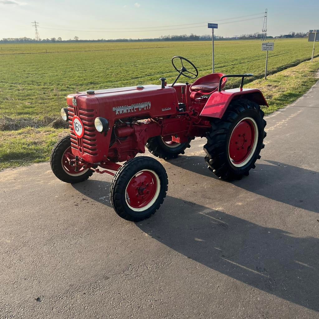 MC Cormick international D217, Ophalen