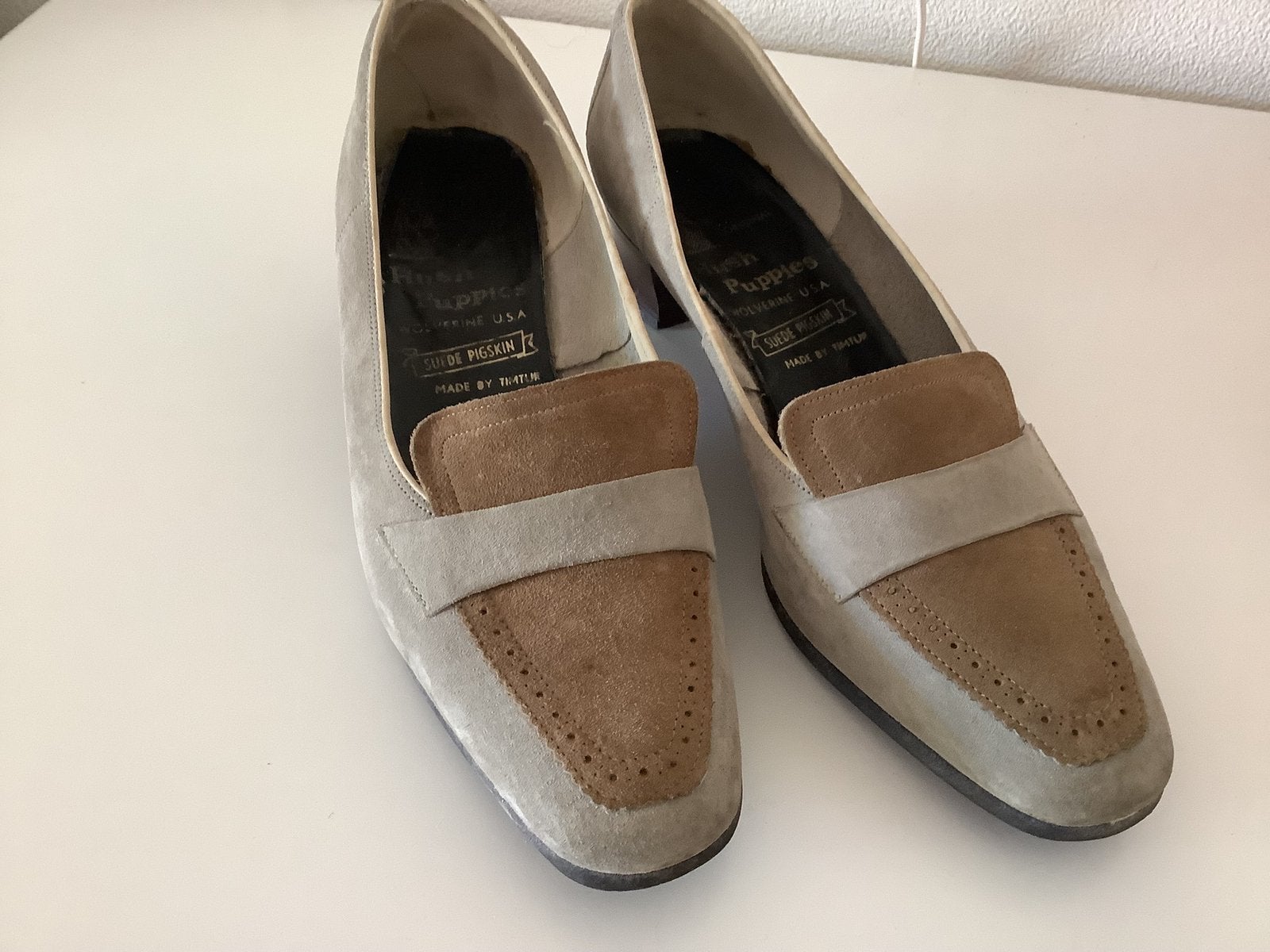 Hush puppies, Schoenen met lage hakken, Beige, Ophalen of Verzenden, Zo goed als nieuw
