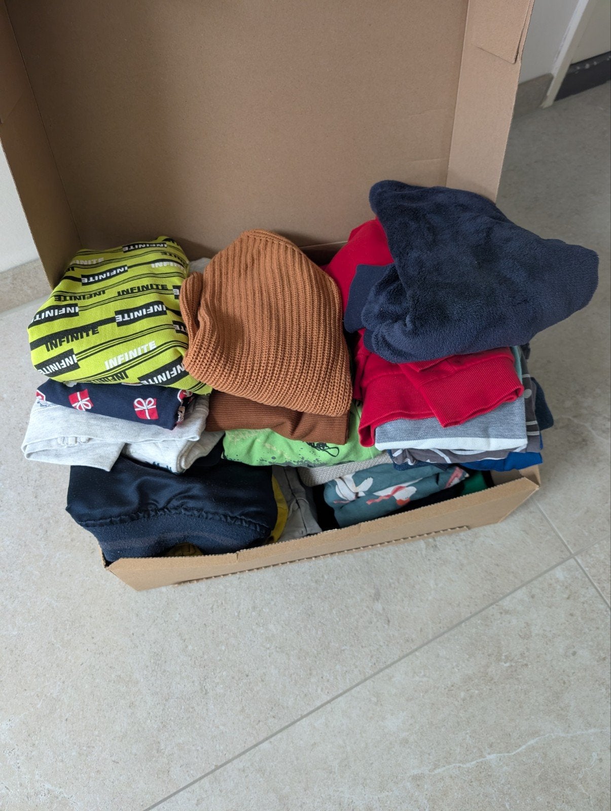 jongens kleding 98,104 en 92, Ophalen of Verzenden, Zo goed als nieuw, Maat 98