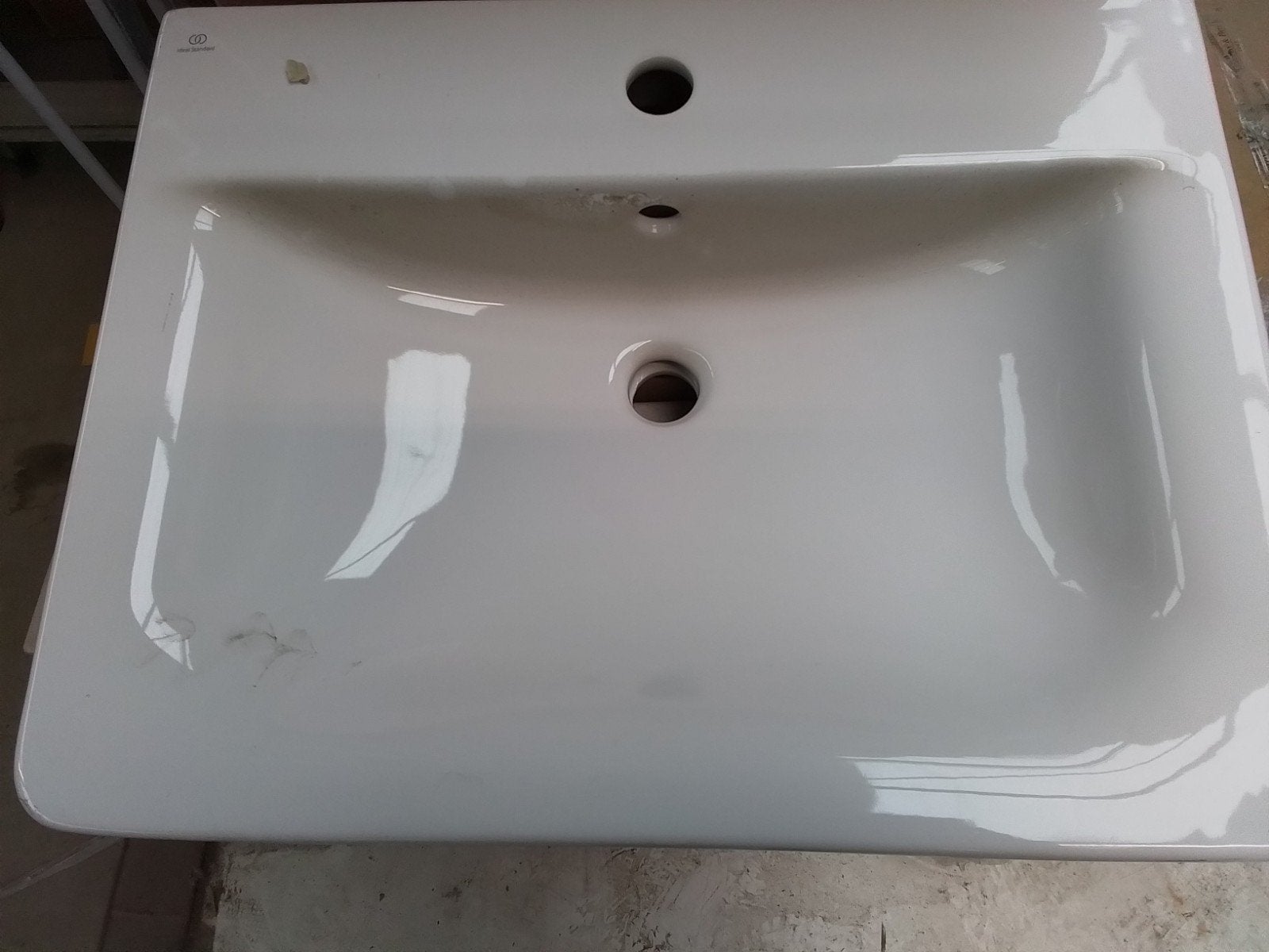 Ideal standard wastafel wit afm. 60x46x17.5cm kraangat, Ophalen, Nieuw, Steen, Wastafel