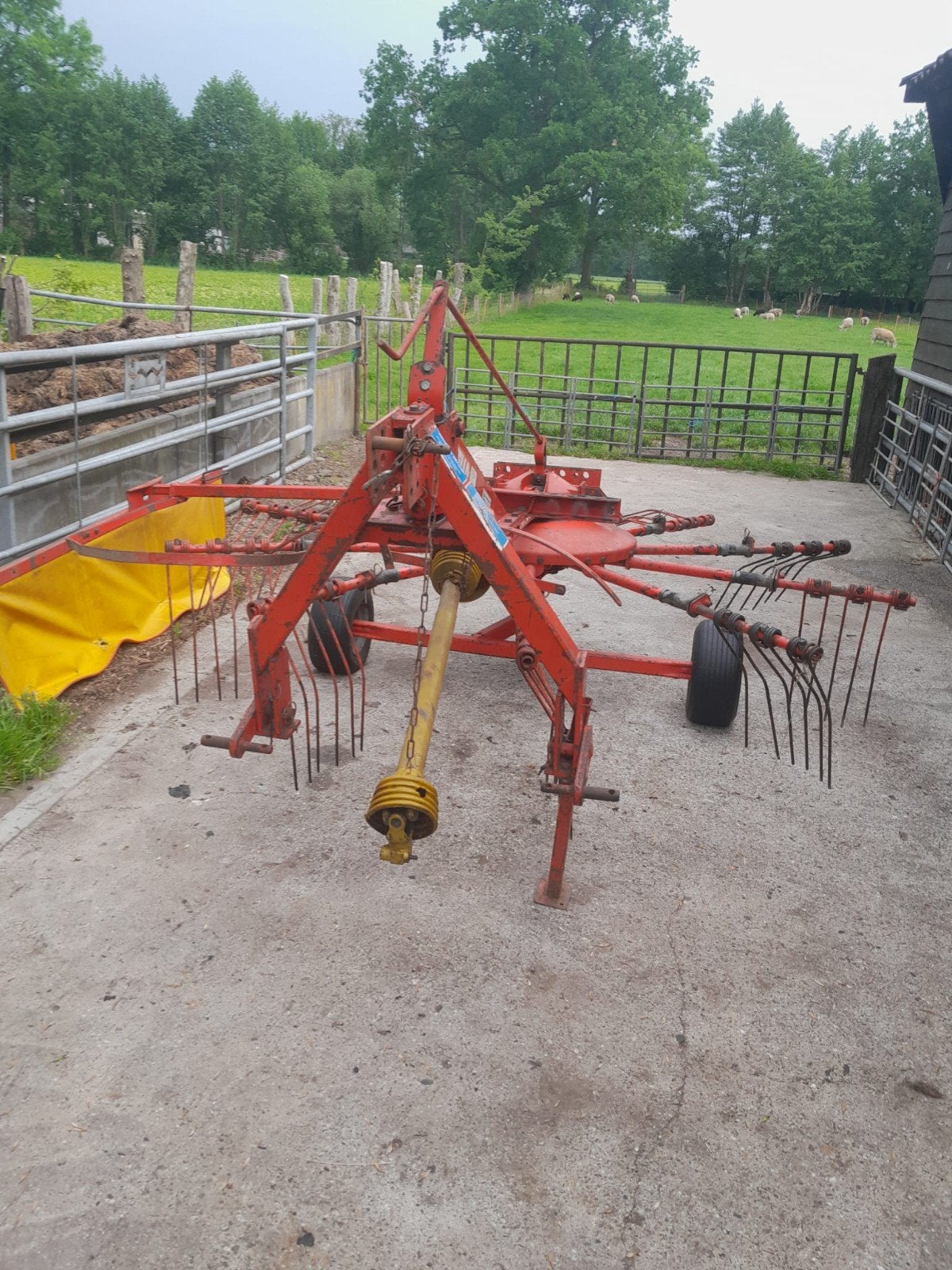 Fella Hark TS335, Ophalen, Akkerbouw, Weidebouw