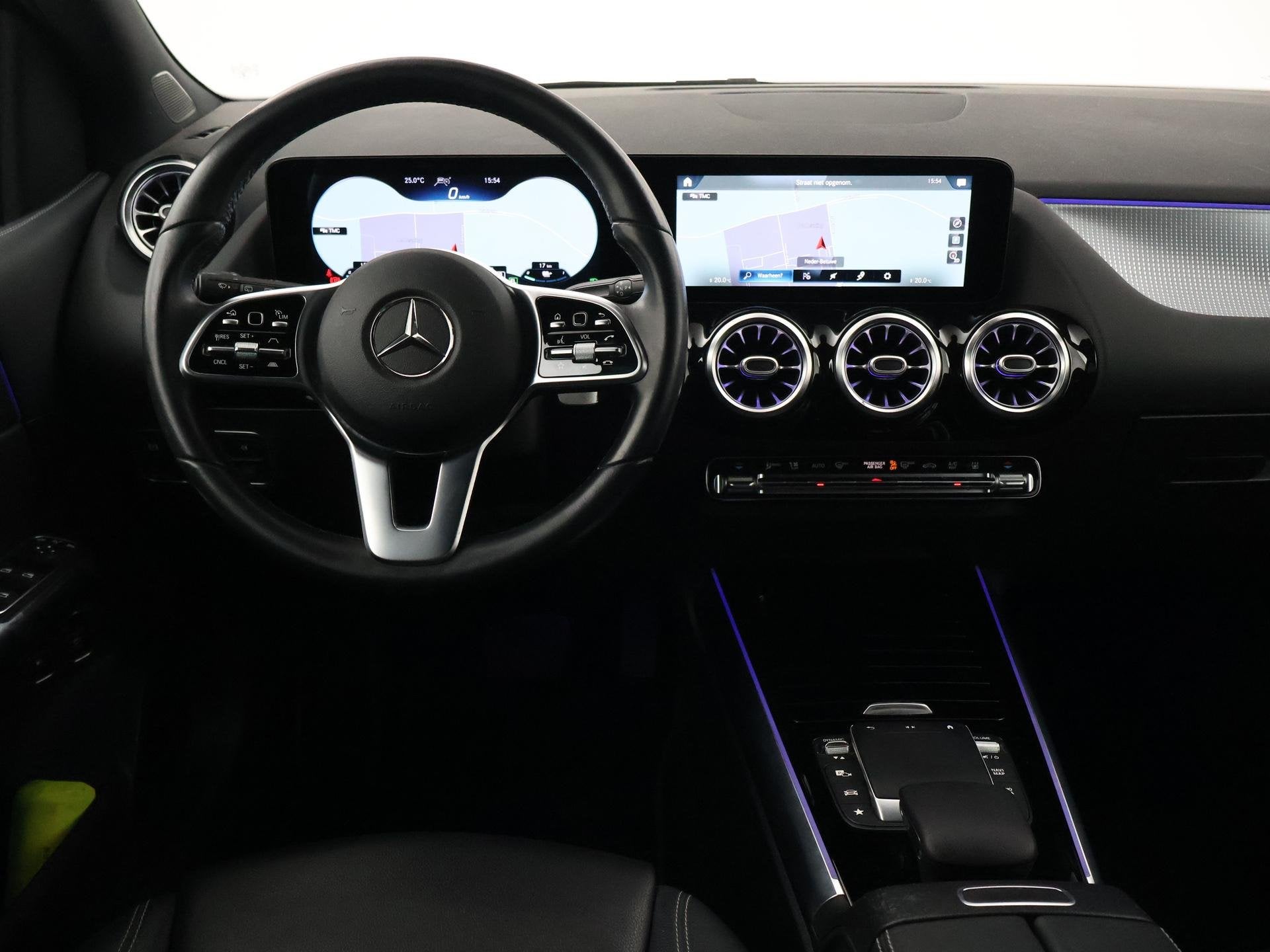 Mercedes-Benz B-klasse 250e PREMIUM + SFEERVERLICHTING | ADA, Gebruikt, 4 cilinders, 16 kWh, Blauw
