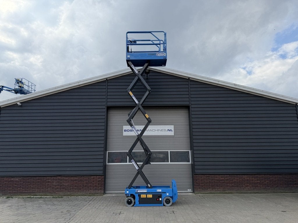 XCMG XG0807 AC schaarhoogwerker 7.8 M BJ 2024