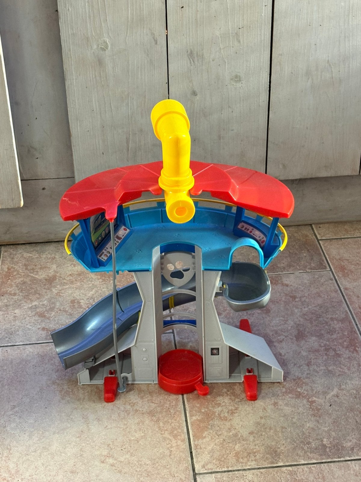 Kinder speelgoed paw patrol toren, Kinderen en Baby's, Ophalen, Zo goed als nieuw