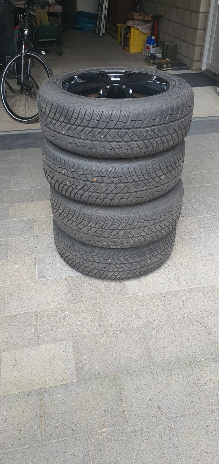 Vredestein Winterbanden met Velgen 215/60 R17, Ophalen, Banden en Velgen, 17 inch, Winterbanden