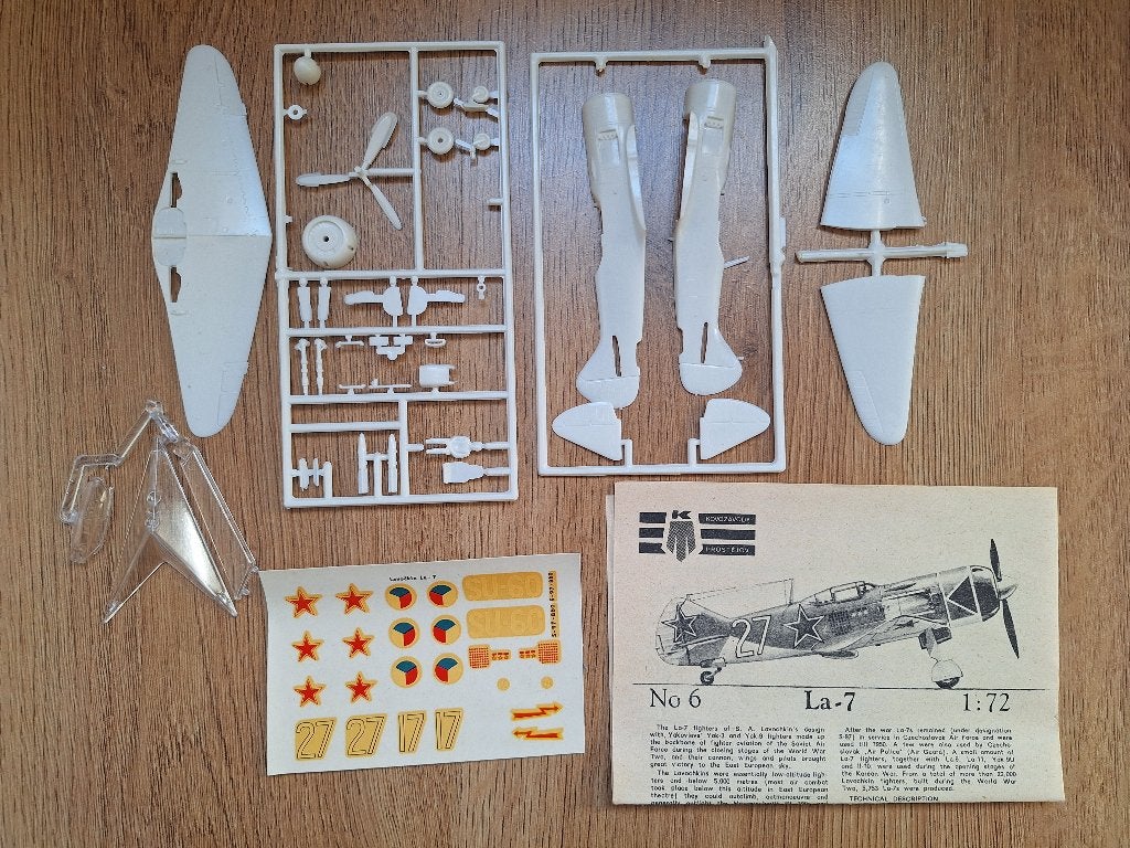 1:72 1/72 KP Lavochkin La-7, Overige merken, 1:72 tot 1:144, Ophalen of Verzenden, Zo goed als nieuw