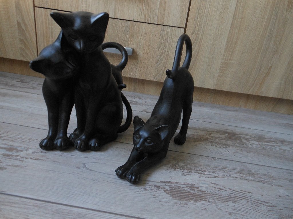 Twee hele mooie katten beelden Van polyresin., Verzamelen, Beelden en Beeldjes, Ophalen of Verzenden, Zo goed als nieuw, Dier