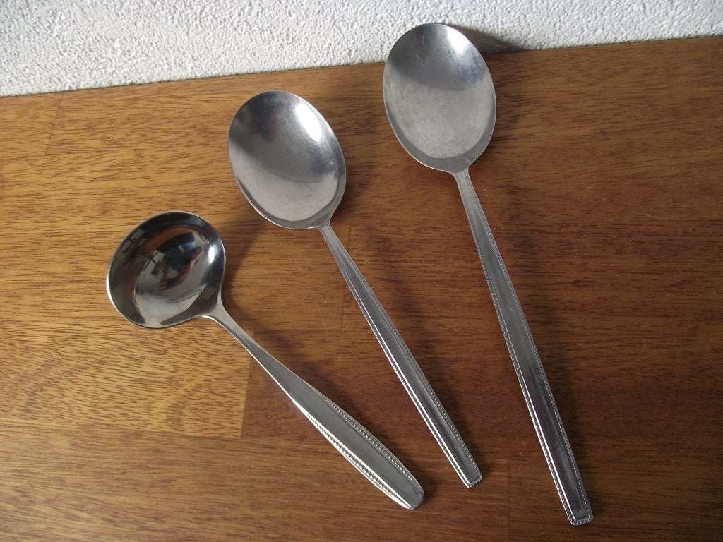 3 RVS parelrand opscheplepels 2x Parel 70 1x Sola Elite p s, Ophalen of Verzenden