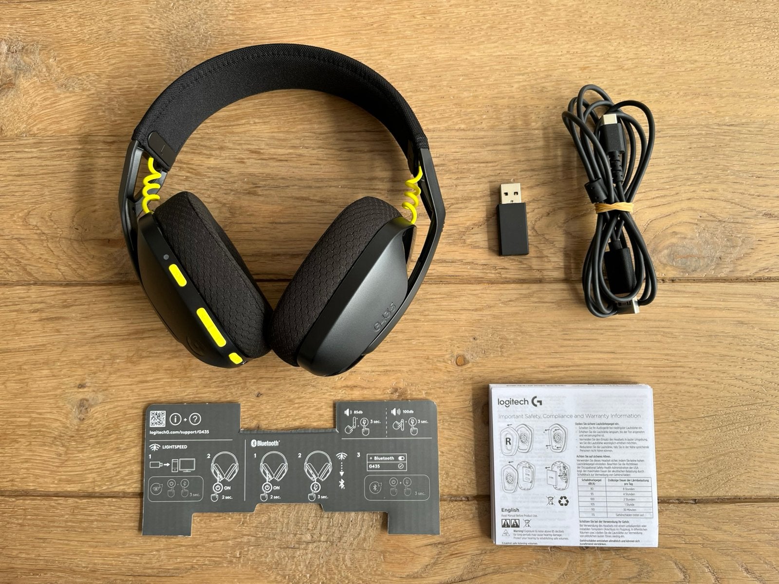 Logitech G435 draadloze gaming headset in nieuwstaat, Ophalen of Verzenden, Zo goed als nieuw, Draadloos, Gaming headset