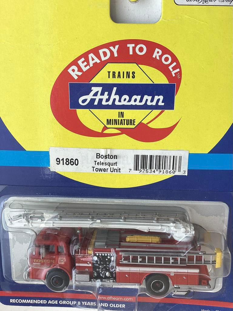 Athearn USA, Ford C, Telesquirt fire truck “Boston”, HO 1:87, Hobby en Vrije tijd, Modeltreinen | H0, Locomotief, Bachmann, Gelijkstroom of Wisselstroom
