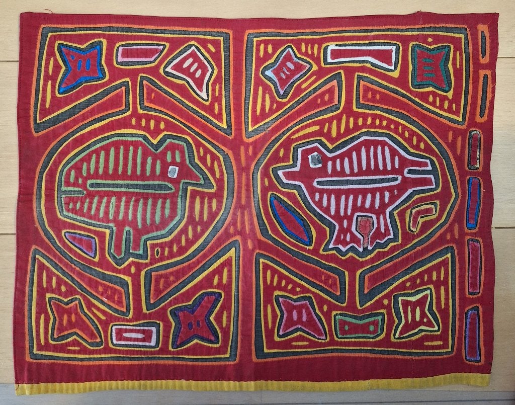Mola van de Guna-indianen (80er jaren), Verzamelen, Kleding en Patronen, Ophalen of Verzenden, Zo goed als nieuw, Shirt, Guna