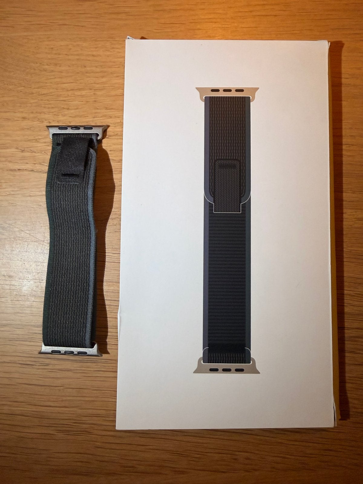 Apple Watch Trail Bandje M/L - Grijs/Blauw, Ophalen of Verzenden, Zo goed als nieuw, Grijs