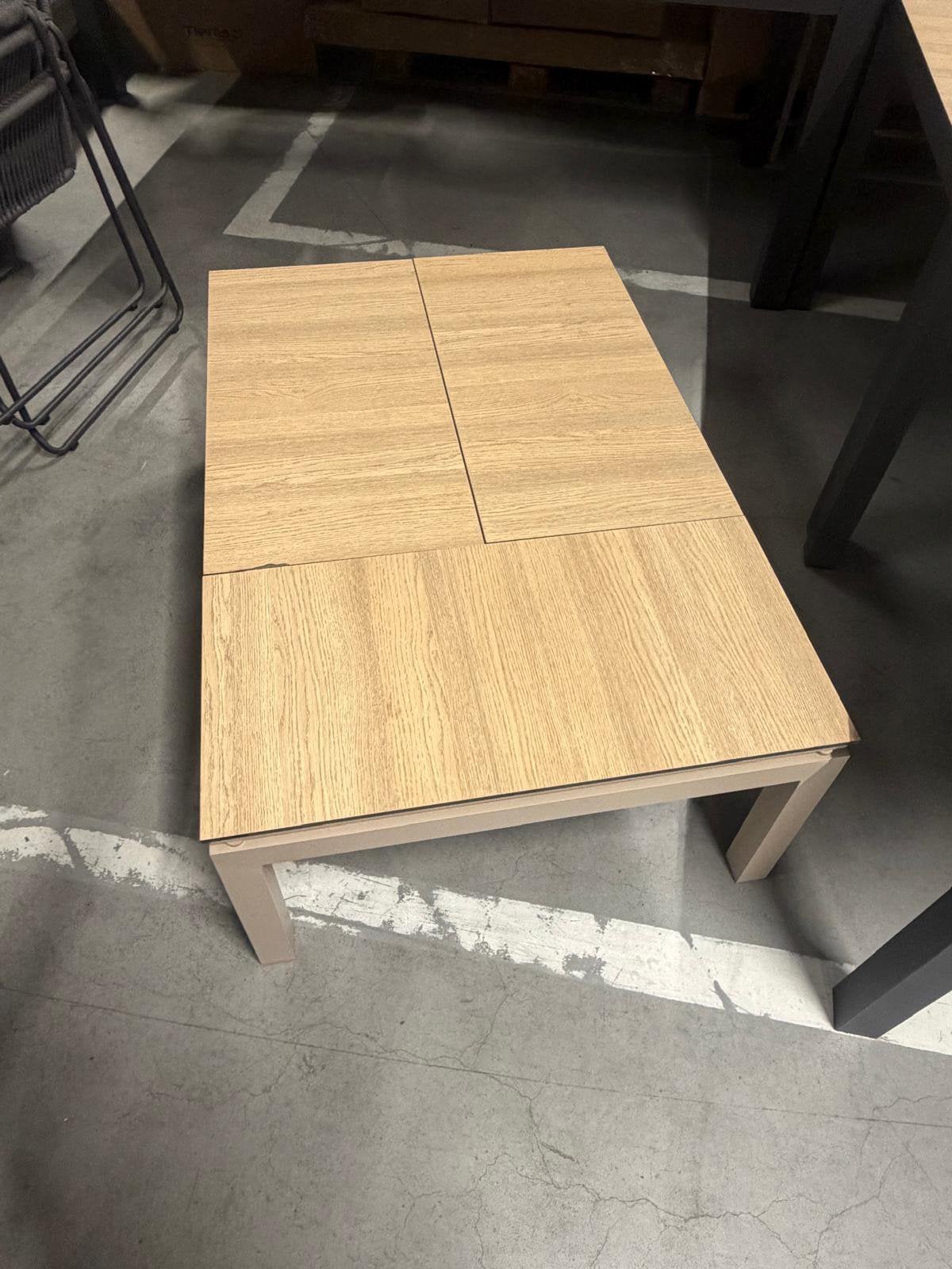 Flip Up tafel Trespa Bergamo champagne, Tuin en Terras, Ophalen of Verzenden, Gebruikt