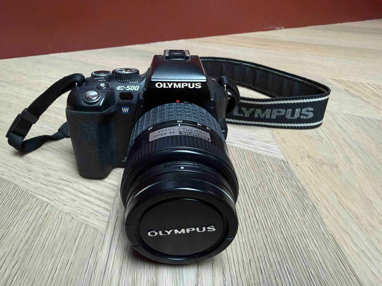 Olympus E-500 DSLR + Olympus Digital 14-45mm & 40-150mm, Gebruikt, Spiegelreflex, Ophalen of Verzenden, Olympus
