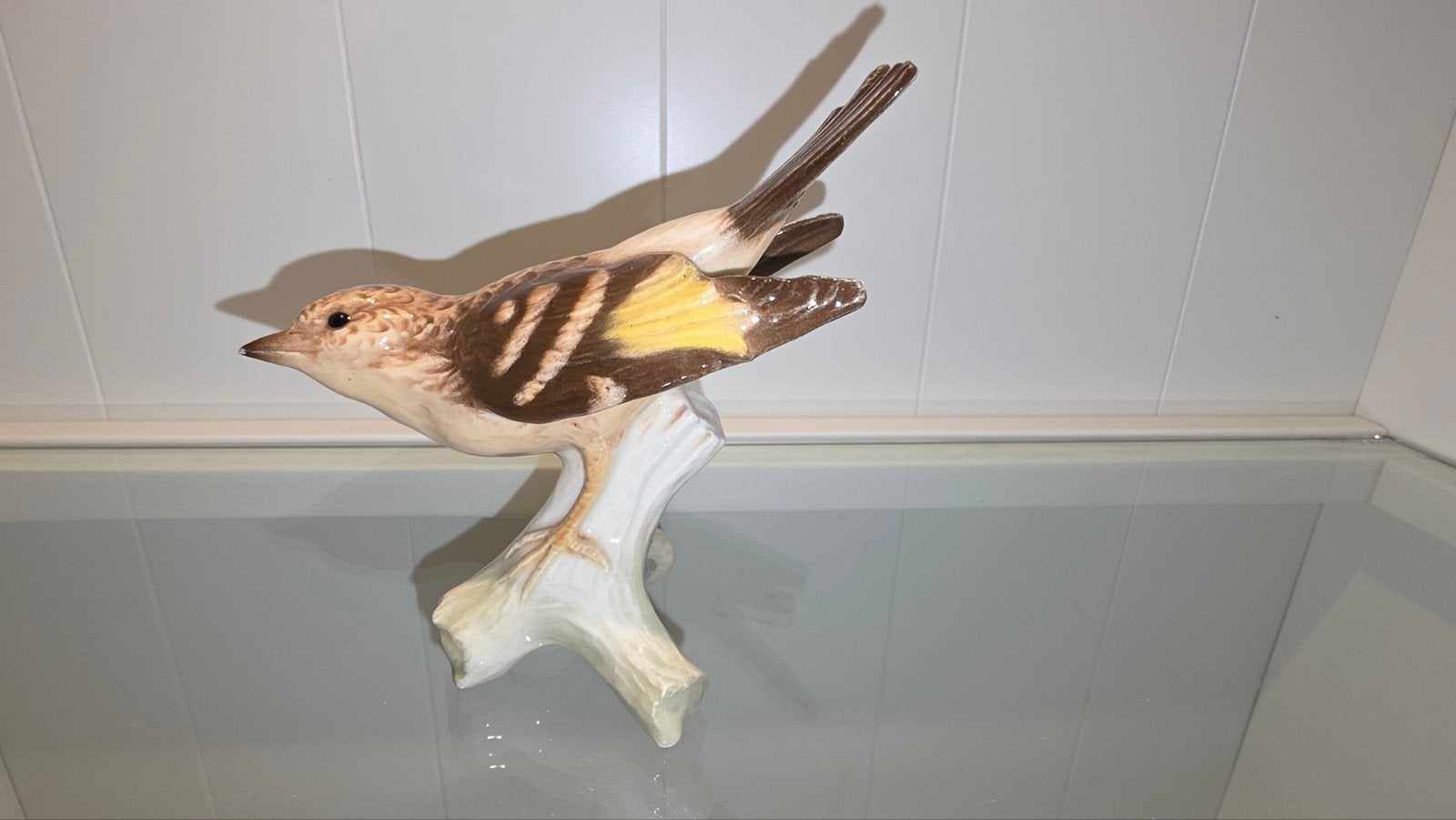 Goebel vogel porselein Bergfink CV86, Ophalen of Verzenden, Zo goed als nieuw, Dier