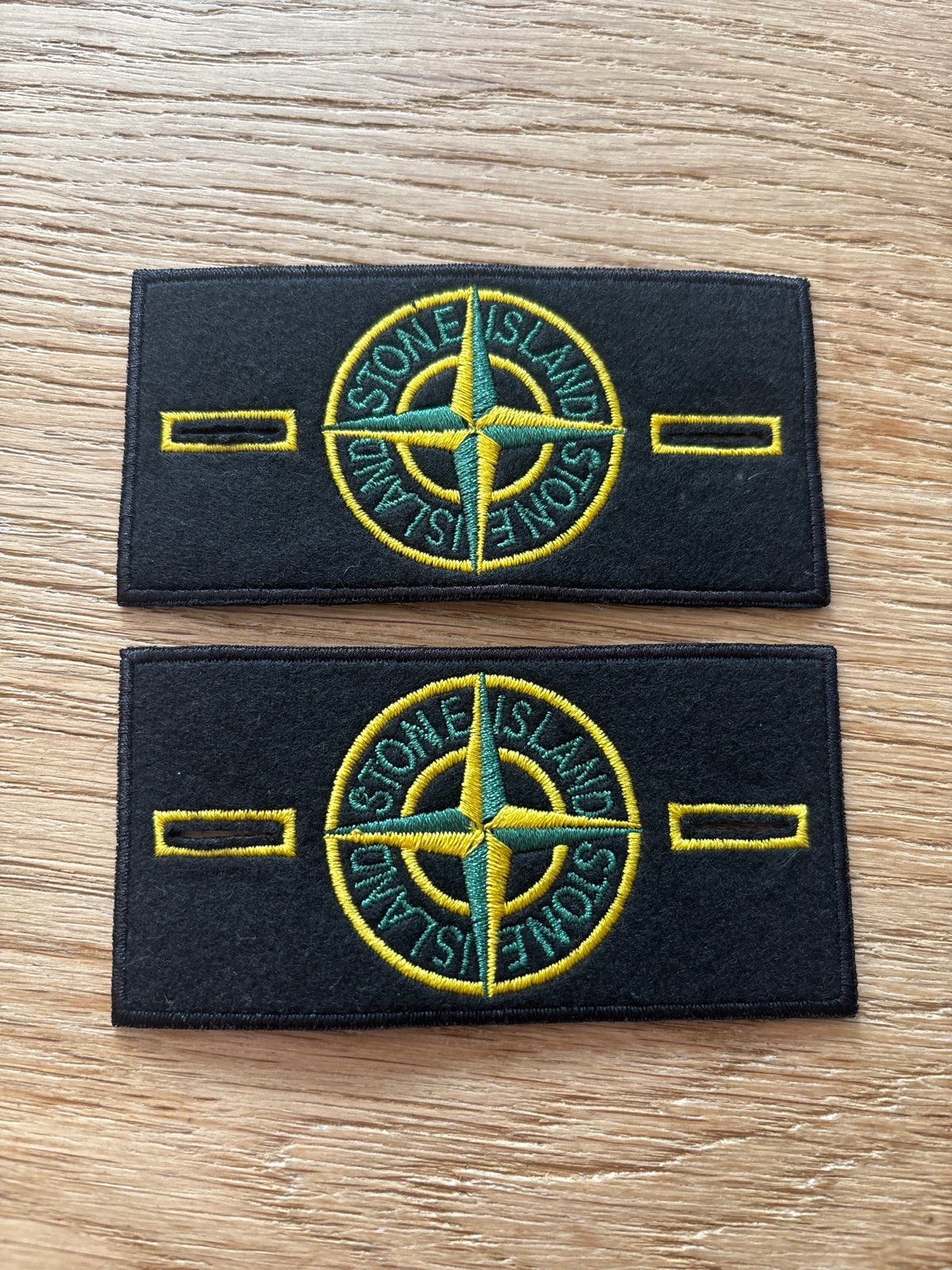 Stone Island badge voor trui, T-shirt of broek - Nieuw, Ophalen of Verzenden, Nieuw, Overige applicaties