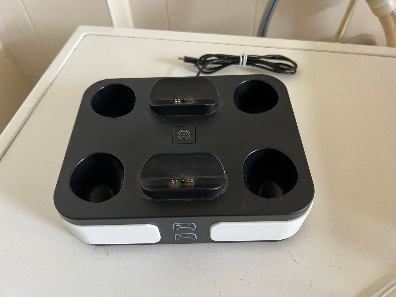 Oplaadstation voor PS5 Controllers, Spelcomputers en Games, Spelcomputers | Sony PlayStation 5, Ophalen of Verzenden, Zo goed als nieuw