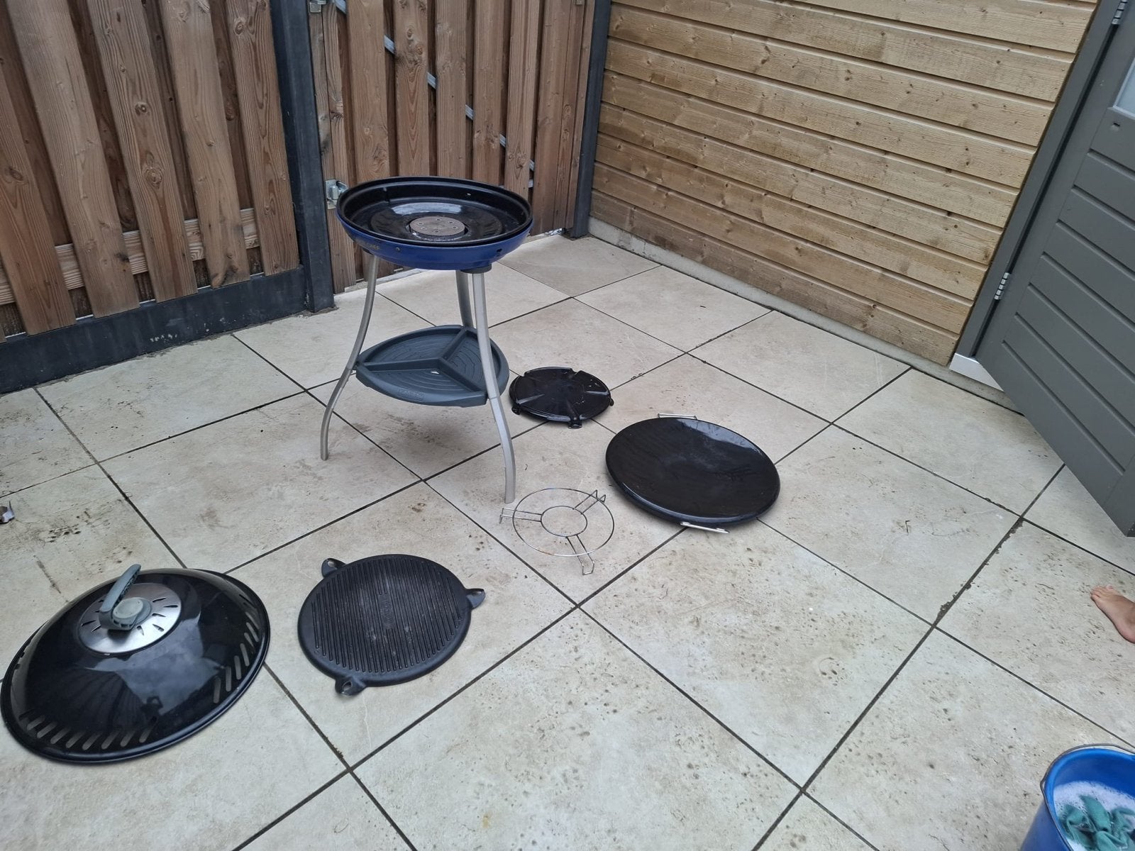 Compacte en veelzijdige skottelbraai met accessoires, Tuin en Terras, Ophalen, Gebruikt