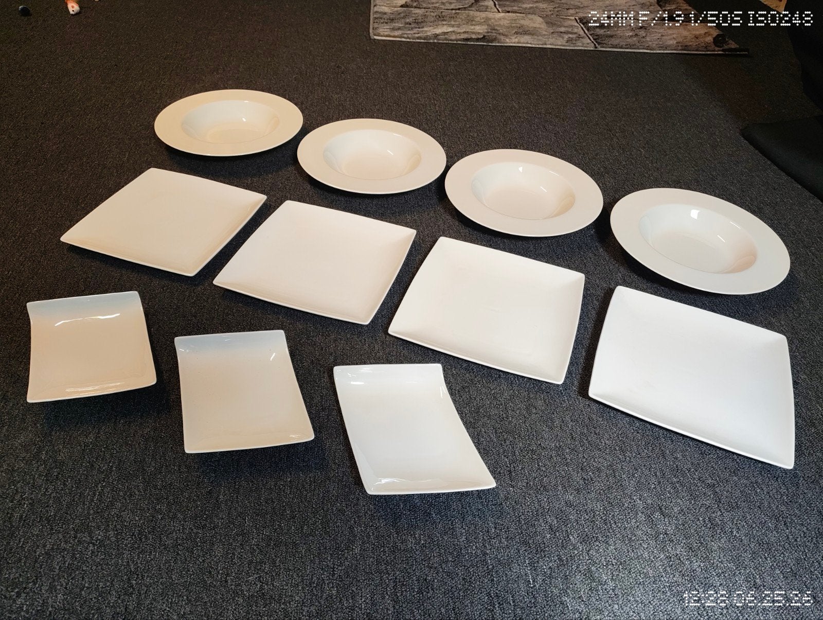Yong en La Toscana servies - diverse borden en schalen, Ophalen, Gebruikt, Overige merken, Bord(en)
