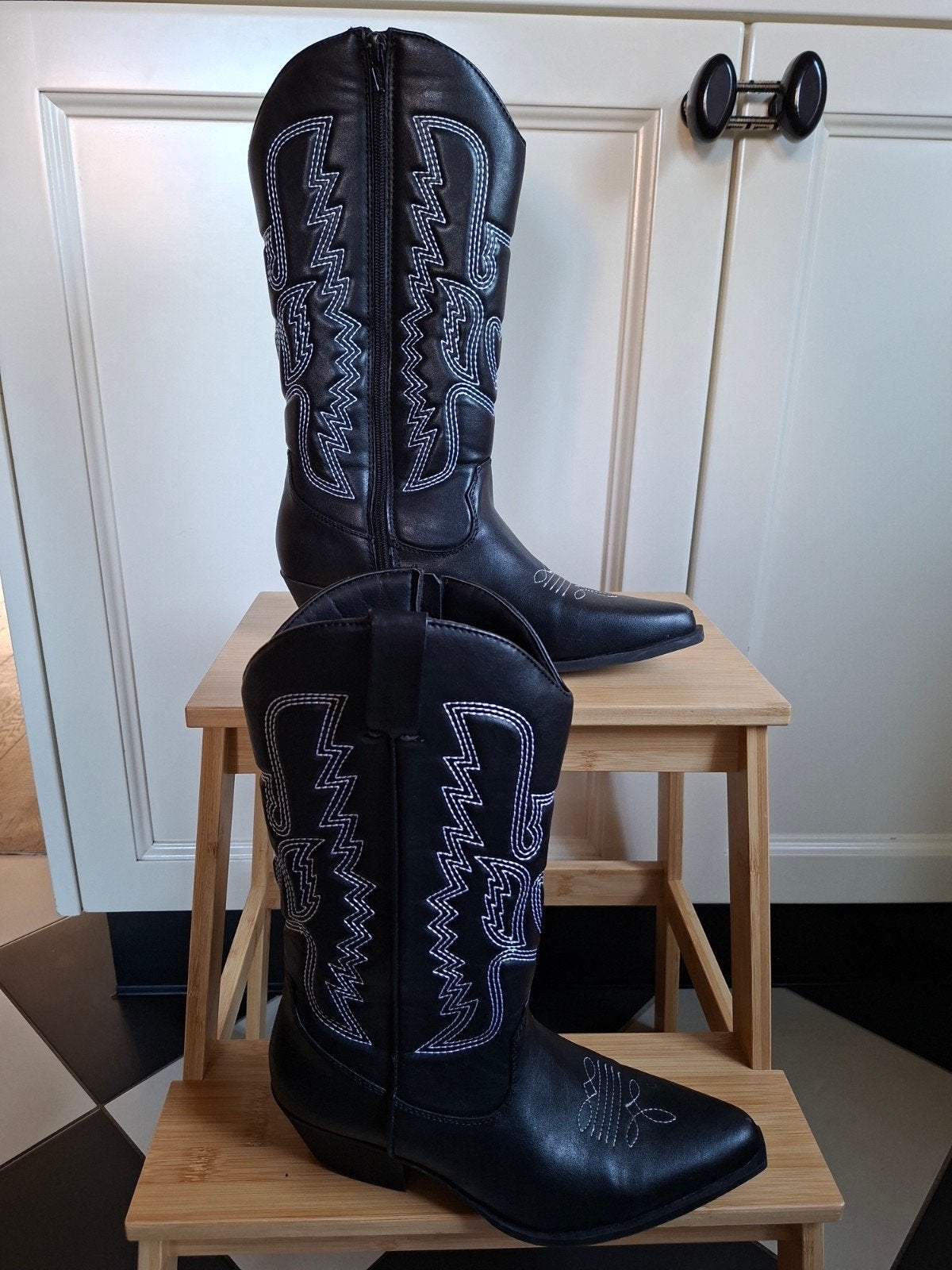 cowboy laarzen maat 41, Kleding | Dames, Hoge laarzen, Zwart, Ophalen of Verzenden, Zo goed als nieuw
