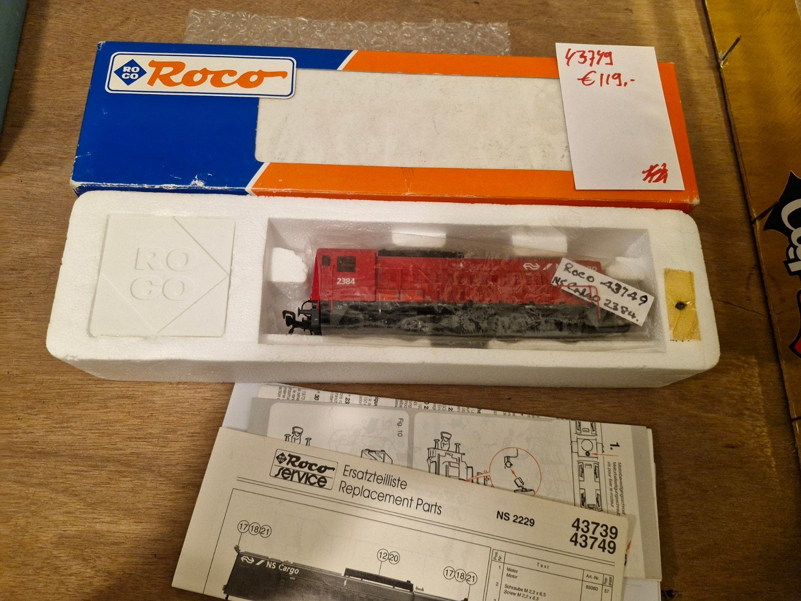 Roco NS Cargo 2384 Locomotief - Zo goed als nieuw, Ophalen of Verzenden, Roco, Gelijkstroom, Locomotief