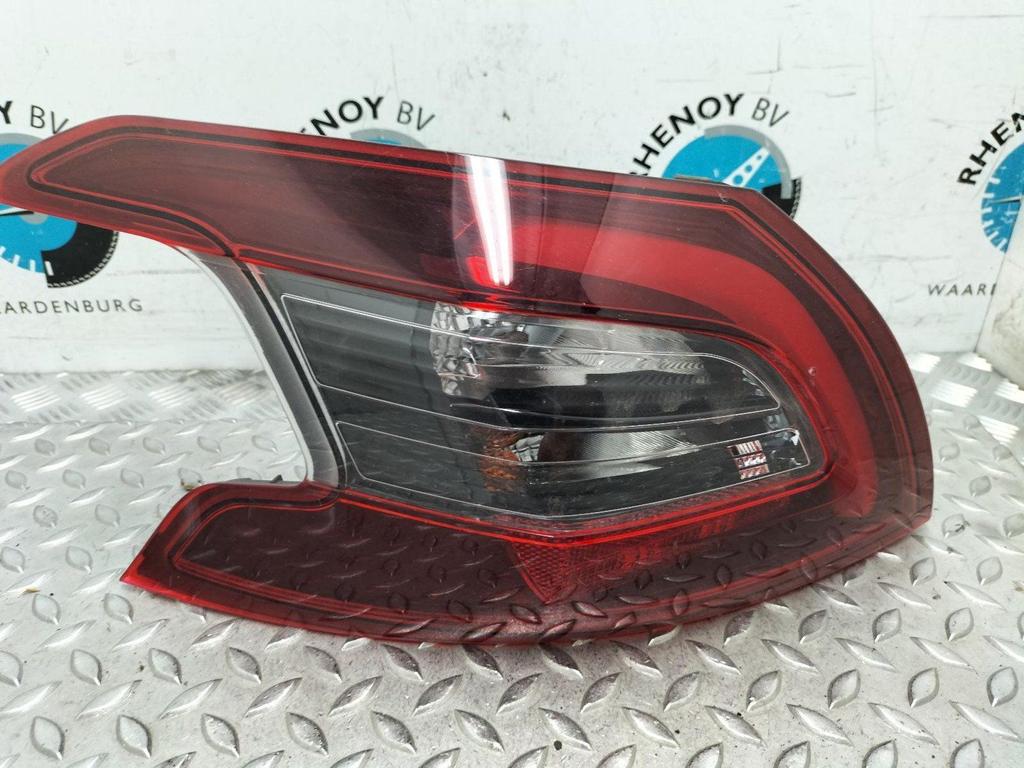 PEUGEOT 308 GT LINE ACHTERLICHT L 2019, Ophalen of Verzenden, Gebruikt, Stiba lid