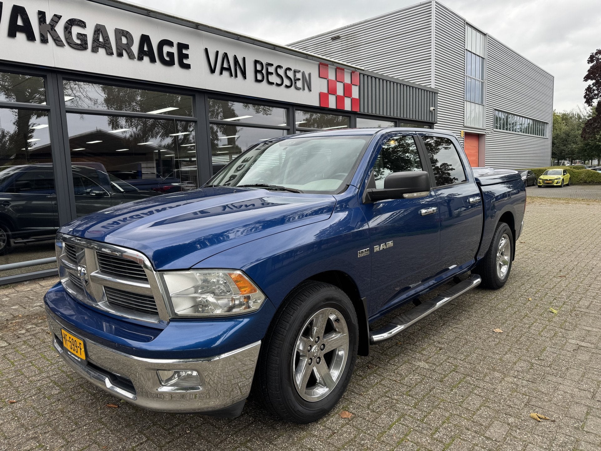 Dodge Ram 1500 5.7 V8 Crew Cab 5'7 MARGE-TREKHAAK (bj 2010), Auto's, Automaat, Euro 5, Achterwielaandrijving, Gebruikt