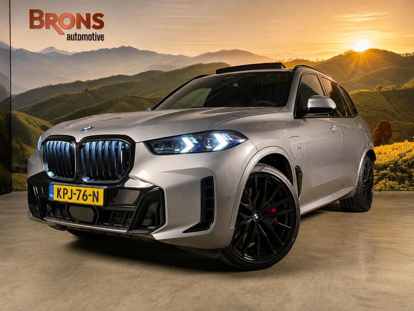 BMW X5 xDrive50e M-sport l Pano l HUD l 22INCH l Trekhaak, Auto's, BMW, 2395 kg, Bedrijf, 489 pk, Hybride Elektrisch/Benzine
