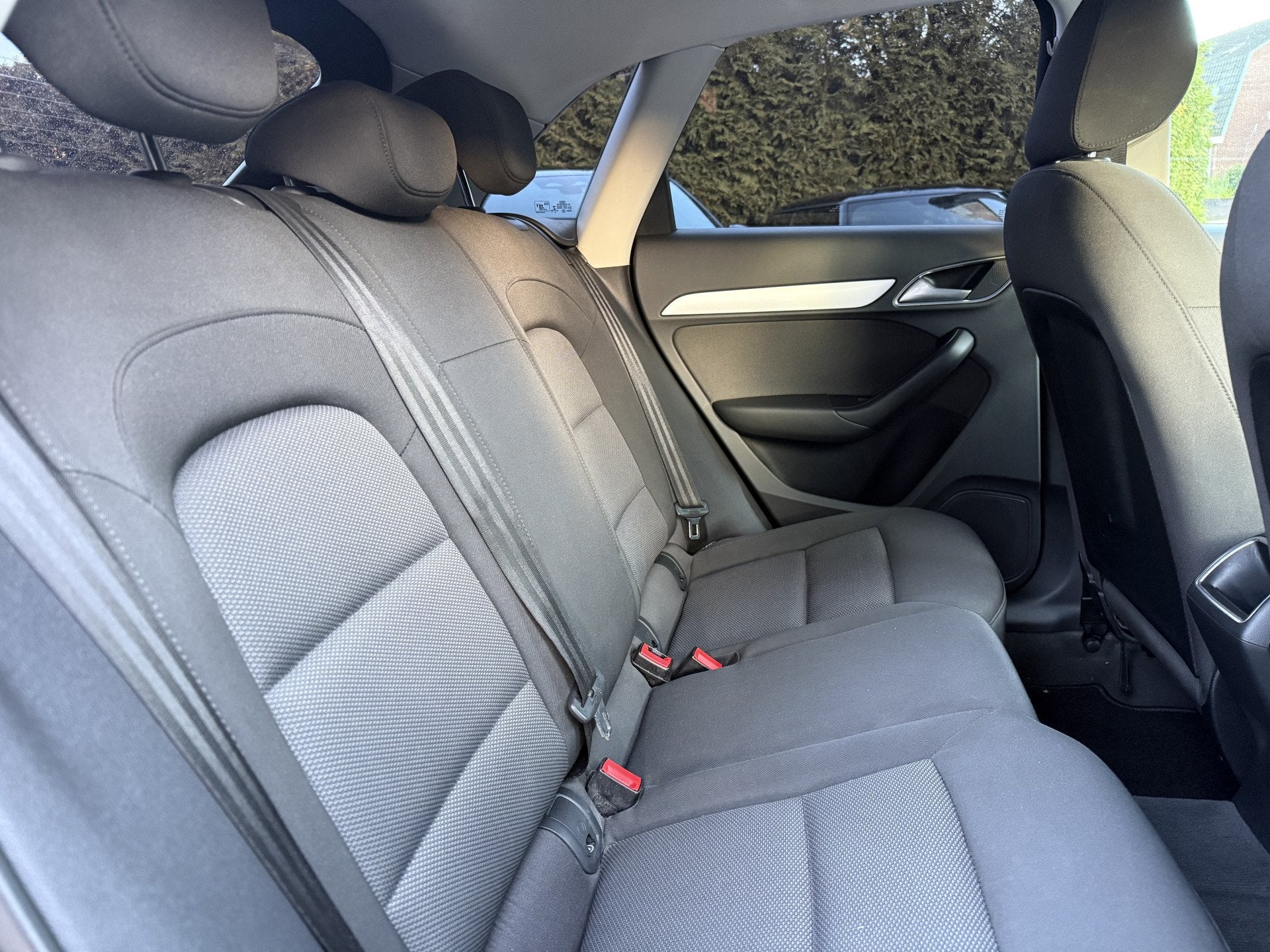 Audi Q3 150pk TFSi CoD Aut. Sport, 18inch | Navi | Led, Auto's, Euro 6, 4 cilinders, 150 pk, Grijs