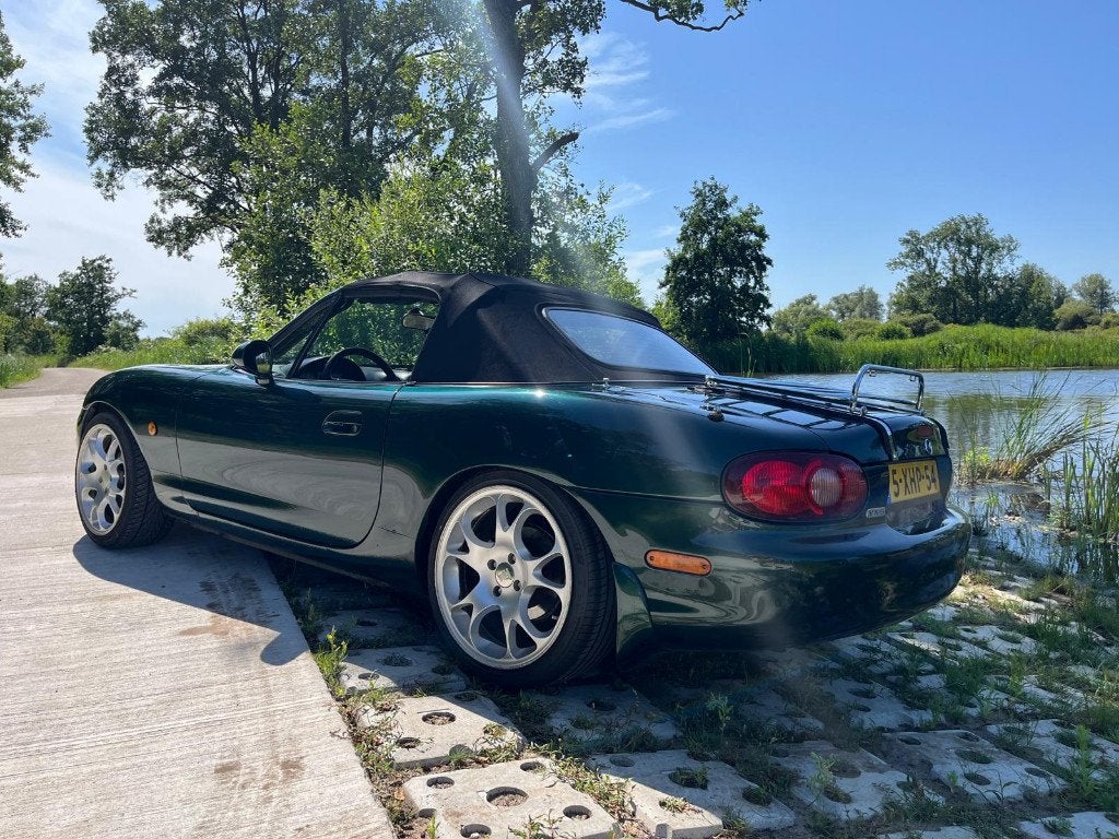 Mazda MX-5 1.6 I 2001 Groen, Achterwielaandrijving, 40 €/maand, 4 cilinders, Cabriolet