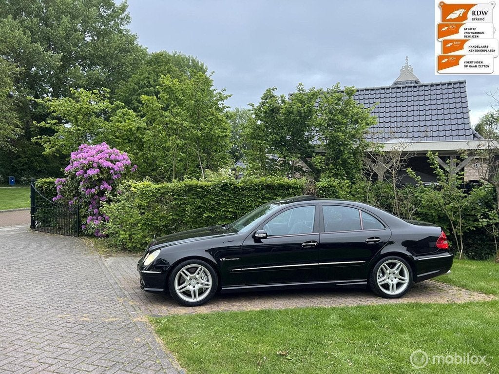 Prachtige Mercedes E-klasse AMG 55 bj 2004 Nederlandse auto!, Auto's, Mercedes-Benz, Automaat, Achterwielaandrijving, Gebruikt