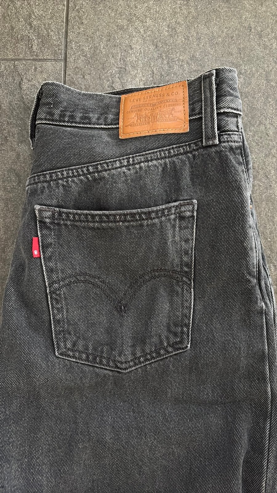 Levi’s ribcage wide leg, Ophalen of Verzenden, Gedragen, Grijs, W30 - W32 (confectie 38/40)