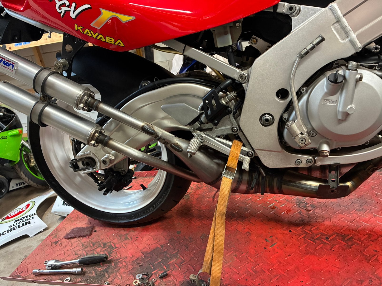 RGV 250 uitlaten Tyga GP style (rgv-kr1s-rd), Ophalen of Verzenden, Nieuw