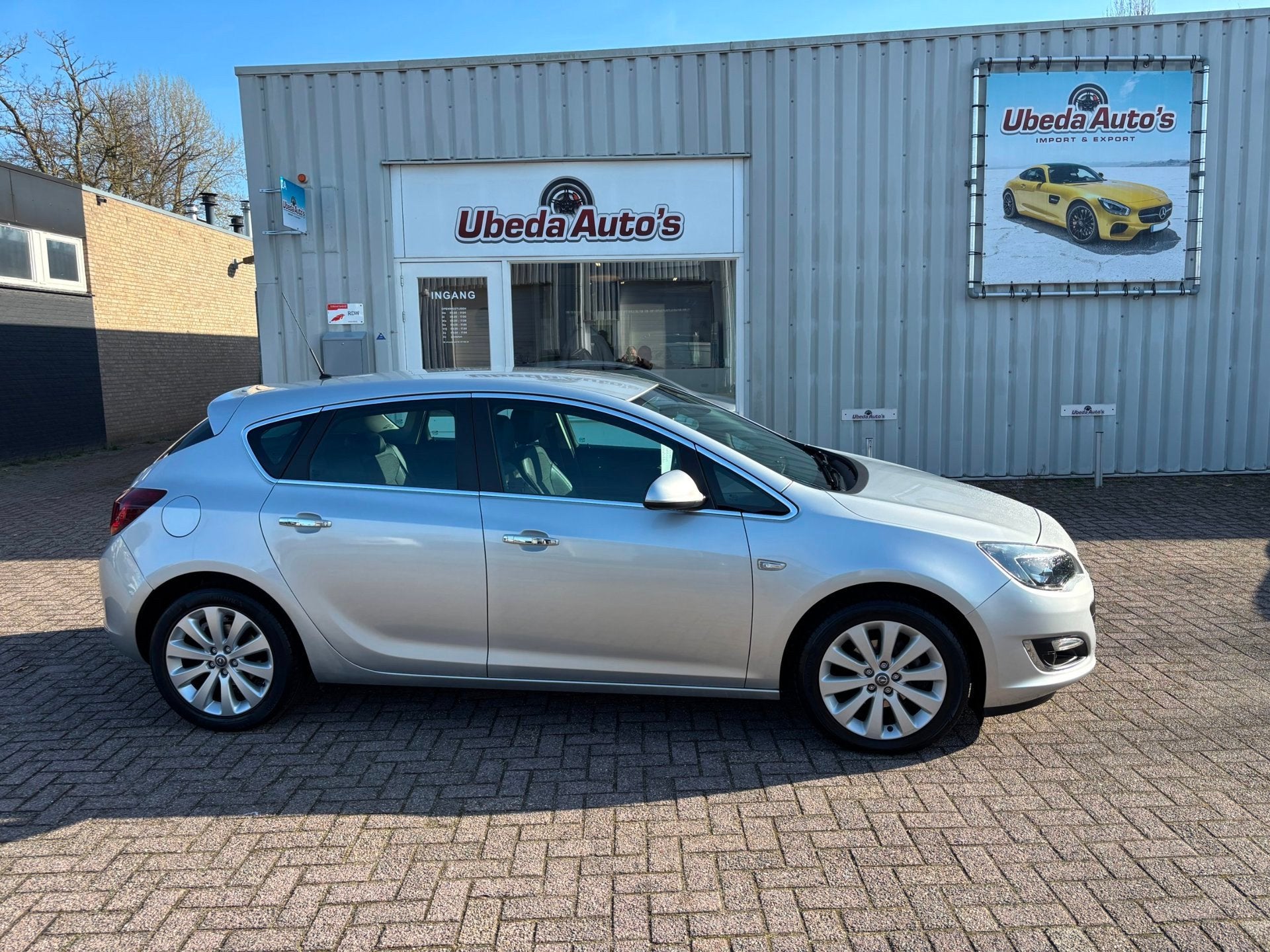 Opel Astra 1.4 Turbo Cosmo ZEER MOOI KM 131097 6999E, Voorwielaandrijving, Euro 5, Gebruikt, 680 kg
