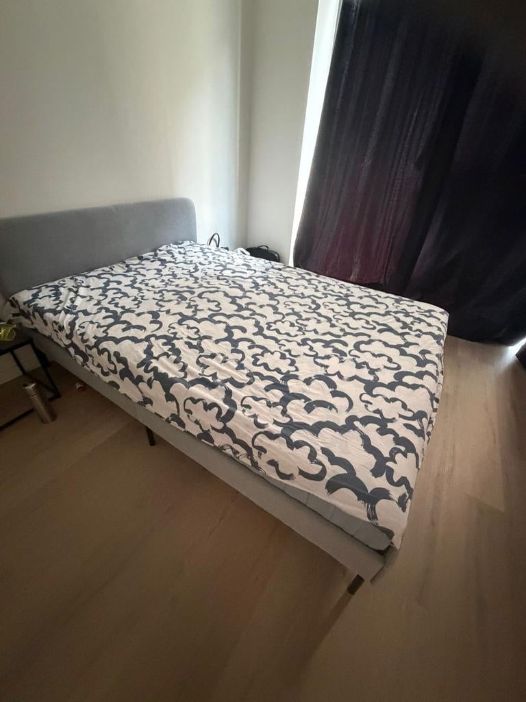 IKEA Bed met Matras - Zo goed als nieuw, Ophalen, Tweepersoons, 140 cm, Zo goed als nieuw