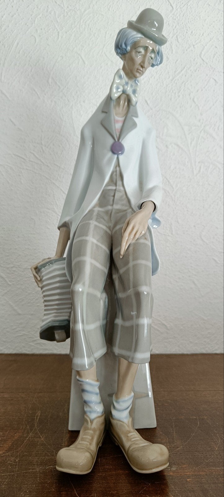 Porseleinen clown met accordeon Lladro Spain., Ophalen of Verzenden