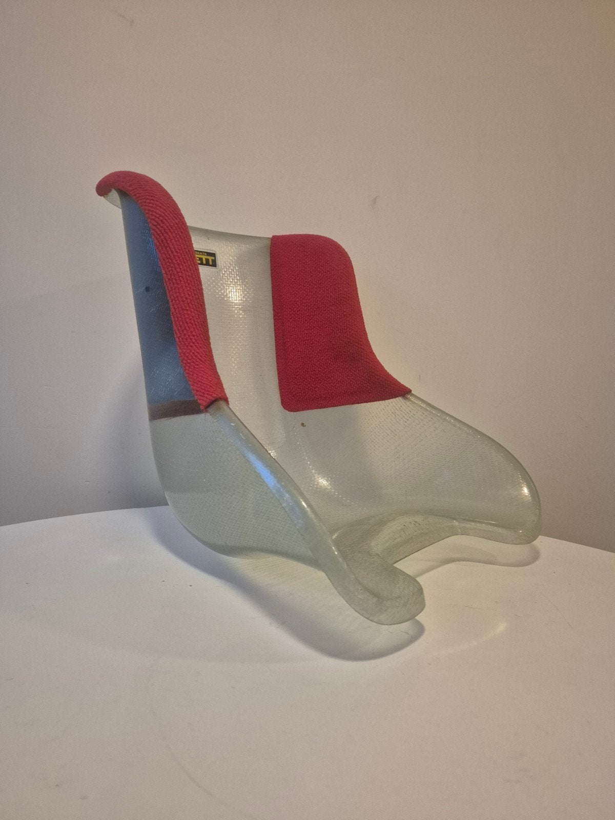 Tillett T8 ML kartstoel – 1/4 bekleed rood nooit gemonteerd
