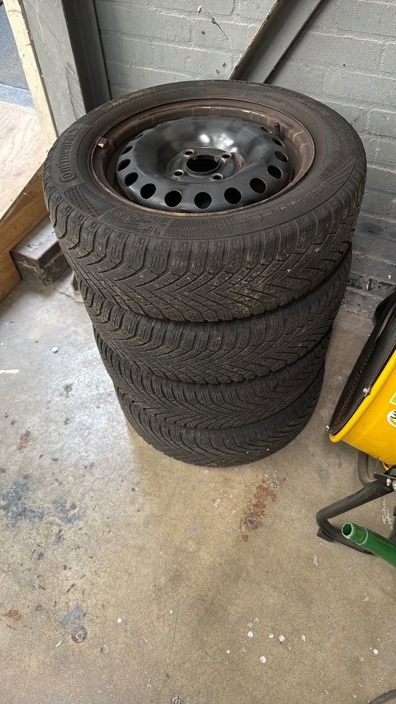 Winter bandenset voor VW up, Skoda citigo, Seat mi, Auto-onderdelen, Banden en Velgen, Ophalen, 14 inch, Gebruikt, 175 mm