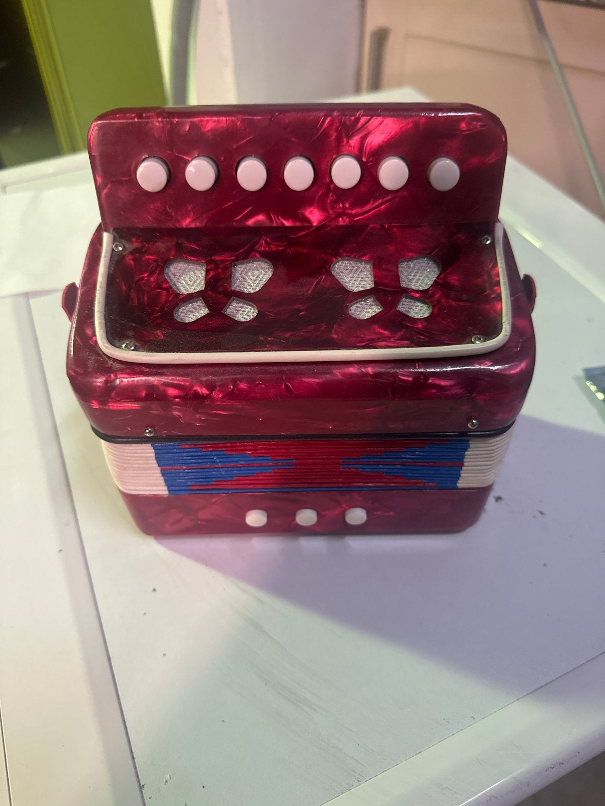 Rode kinderaccordeon - Zo goed als nieuw, Overige merken, Overige formaten, Ophalen of Verzenden, Zo goed als nieuw