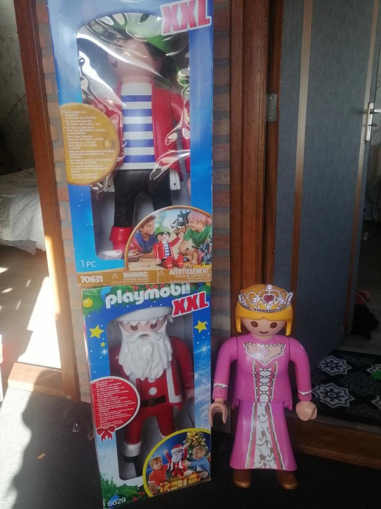 3 grote xxl playmobil poppen NIEUW EN NIEUWSTAAT, Ophalen, Nieuw