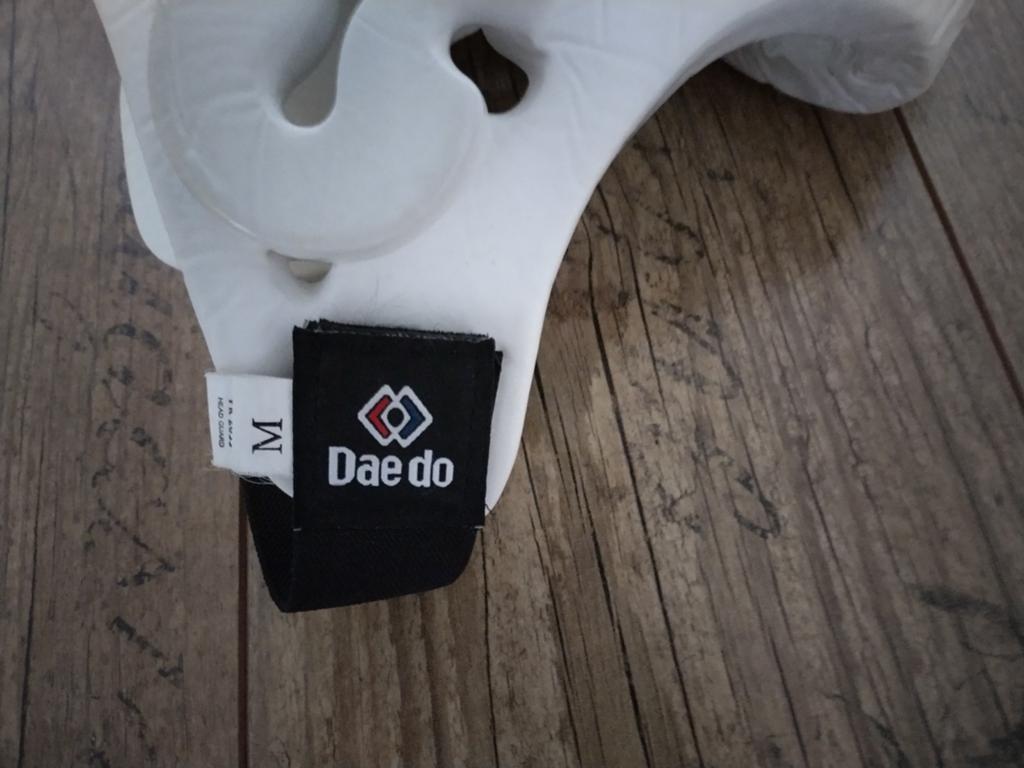 Hoofdbeschermer maat M voor Taekwondo en Hapkido, Ophalen of Verzenden, Gebruikt, Taekwondo, Vechtsportbescherming