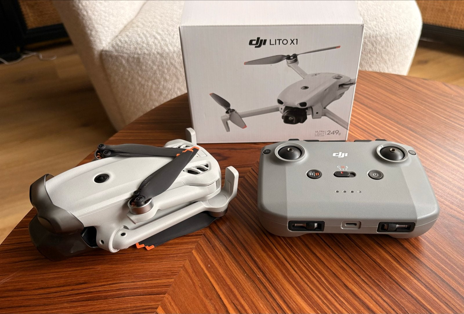 DJI LITO X1 Drone met afstandsbediening en accessoires, Audio, Tv en Foto, Drones, Cameradrone, Zo goed als nieuw, DJI, 1 tot 5 kilometer