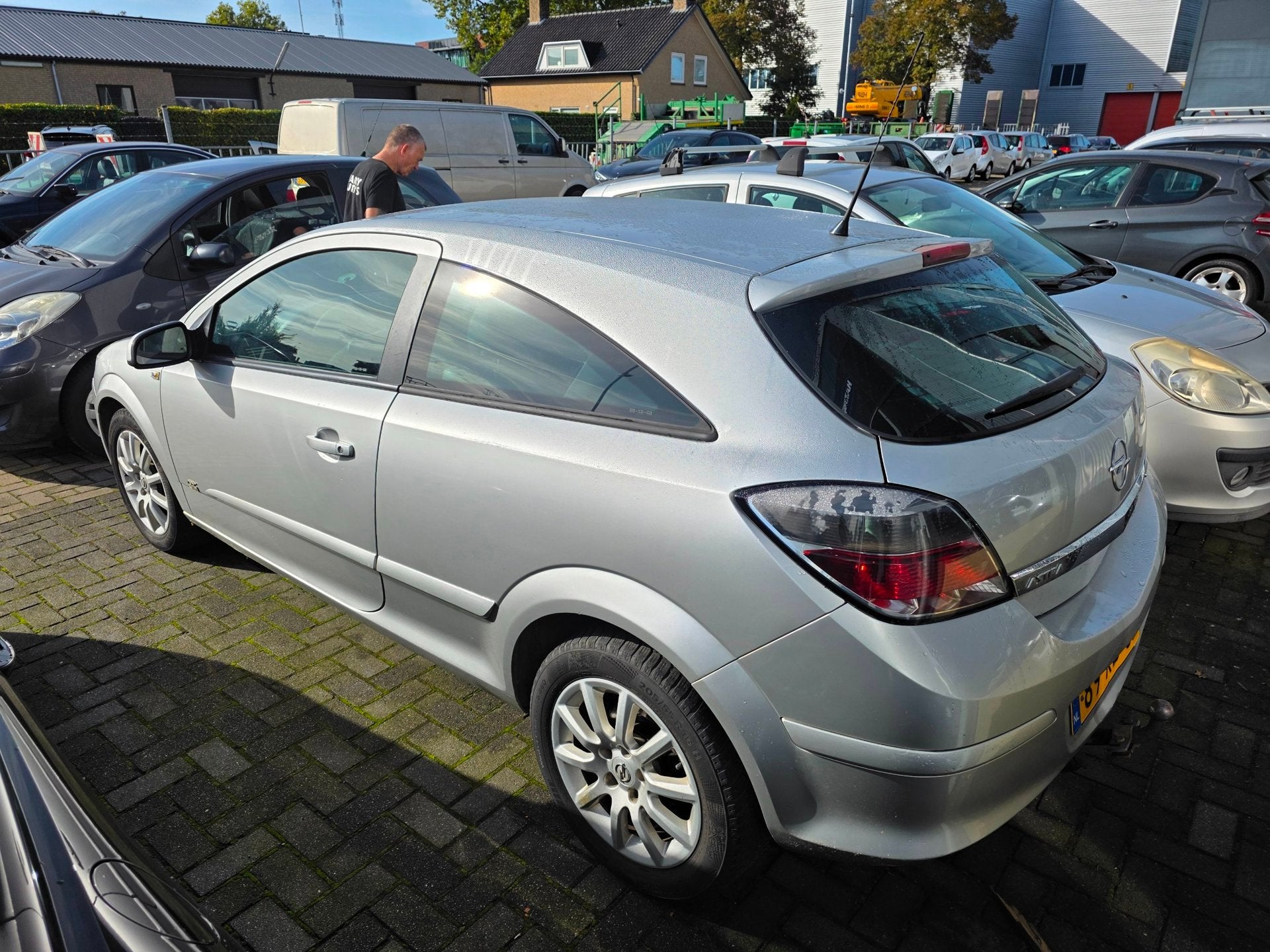 Opel Astra GTC 1.6 Temptation, Voorwielaandrijving, 15 km/l, Gebruikt, 4 cilinders