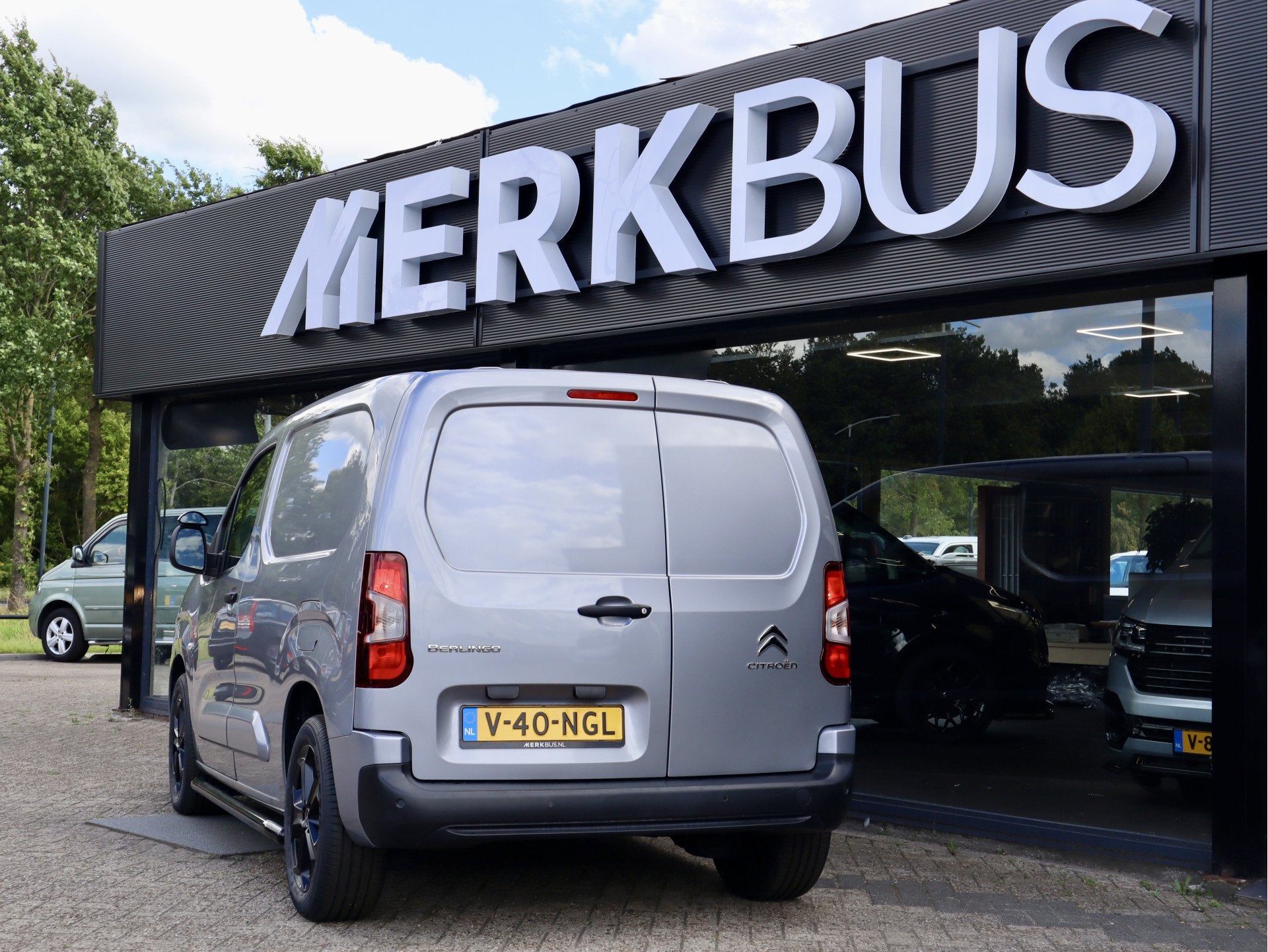 Citroën Berlingo HDI 102PK MARGE-BTW VRIJ CRUISE AIRCO LEDE, Auto's, Bestelauto's, Voorwielaandrijving, Gebruikt, Euro 6, 4 cilinders