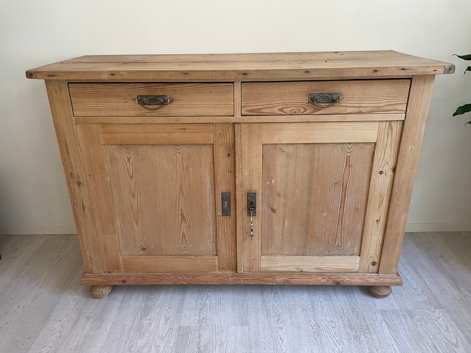 Commode grenen, Ophalen, 100 tot 150 cm, Zo goed als nieuw, Grenenhout